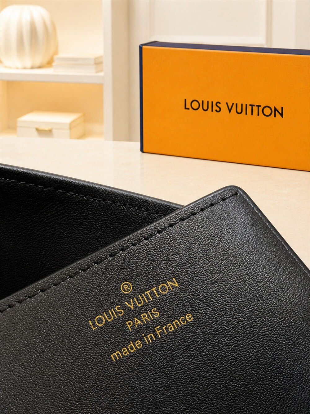 Louis Vuitton Multi Pochette Shoulder Purse in Black Quilted Cowhide - Picture 2 of 7